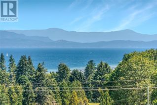 Detached House for Sale, 579 Beach Rd, Qualicum Beach, BC