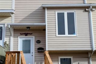 Freehold Townhouse for Sale, 7 Nash Crescent, Mount Pearl, NL