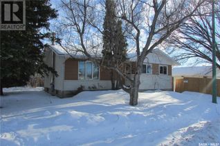 Property for Sale, 6 Bastedo Crescent, Regina, SK