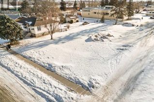 Property for Sale, 213 6 Avenue, Strathmore, AB