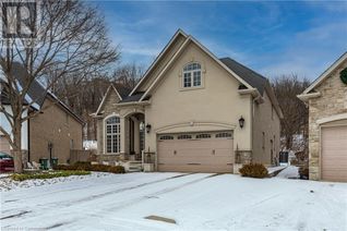 Detached House for Sale, 35 Sweetman Drive, Dundas, ON