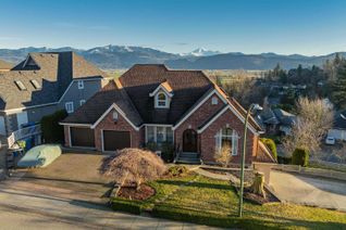 Detached House for Sale, 35958 Stoneridge Place, Abbotsford, BC