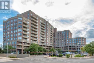 Condo Apartment for Sale, 1700 Eglinton Avenue E #PH7, Toronto (Victoria Village), ON