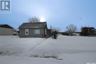 Bungalow for Sale, 292 2nd Avenue E, Shaunavon, SK