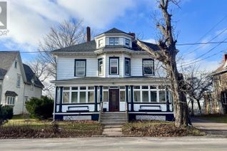 Detached House for Sale, 82 Central Street, Summerside, PE