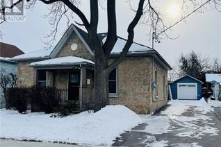 Bungalow for Sale, 354 Dundas Street N, Cambridge, ON