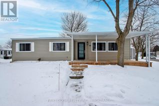 Bungalow for Sale, 46 St. Andrews Place, South Huron (Stephen Twp), ON