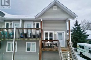 Duplex for Sale, 11304 91 Street, Peace River, AB