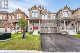 Semi-Detached House for Sale, 22 Holcomb Terrace, Hamilton (Waterdown), ON