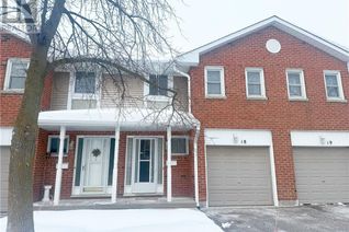 Condo Townhouse for Rent, 210 Highland Crescent Unit# 18, Kitchener, ON