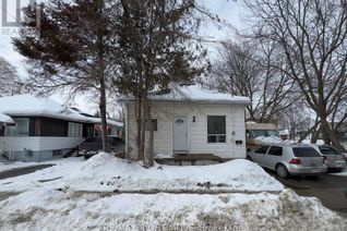 Detached House for Sale, 102 Victoria Street, Orillia, ON