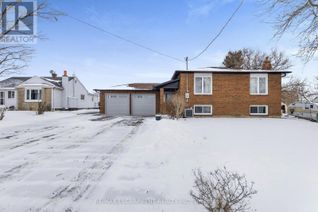 Bungalow for Sale, 739 Mud Street, Hamilton (Stoney Creek Mountain), ON