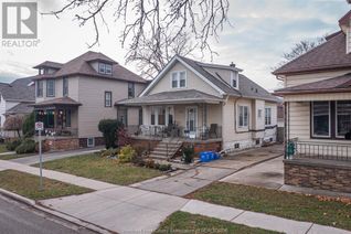 Detached House for Sale, 821 Marentette Avenue, Windsor, ON