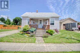 Ranch-Style House for Sale, 210 Alexandra Avenue, Point Edward, ON