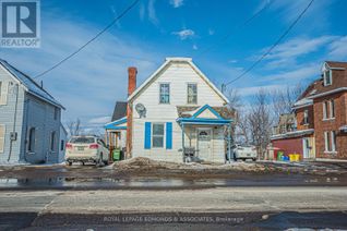 Duplex for Sale, 475 Pembroke Street W, Pembroke, ON