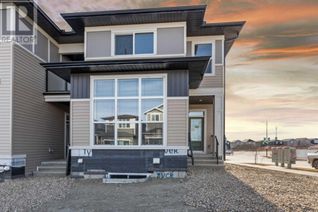 Townhouse for Sale, 1003 Bayview Crescent Sw, Airdrie, AB