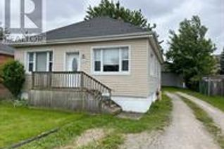 Detached House for Sale, 84 Steele Street, St. Thomas, ON