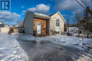 Detached House for Sale, 662 Caldwell Road, Dartmouth, NS