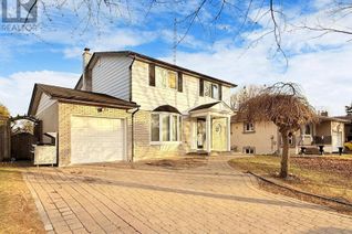 Detached House for Sale, 31 Erinlea Crescent, Toronto (Woburn), ON