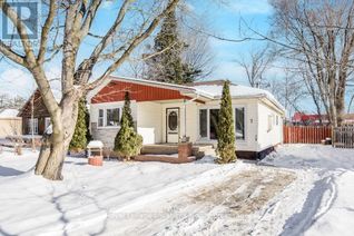 Detached House for Sale, 7 47th Street S, Wasaga Beach, ON