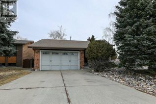 House for Sale, 3 Micmac Place W, Lethbridge, AB