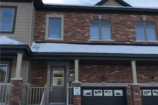 Townhouse for Rent, 33 Deneb Street, Barrie (Ardagh), ON