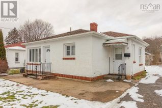 Bungalow for Sale, 17 Prince Street, Kentville, NS