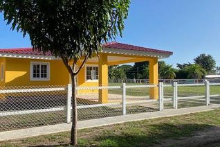 Detached House for Sale, 16 Calle Central Street, Panama, ON