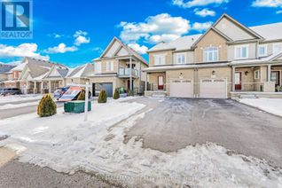 Freehold Townhouse for Sale, 1770 Silverstone Crescent #L1K 3B2, Oshawa (Samac), ON