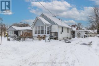 Bungalow for Sale, 24.5 Briscoe Street W, London, ON