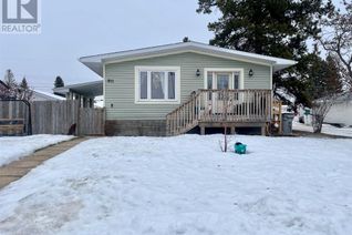 House for Sale, 811 45 Street, Edson, AB