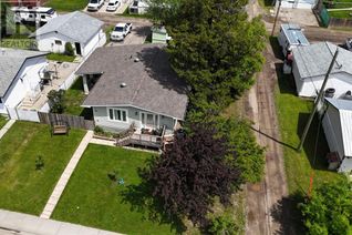 House for Sale, 811 45 Street, Edson, AB