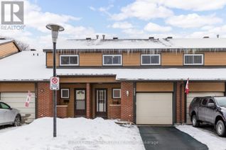 Condo Townhouse for Sale, 2082 Orient Park Drive #54, Ottawa, ON