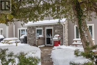 Townhouse for Sale, 633 Harbour Street #4, Saugeen Shores, ON