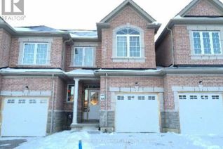 Freehold Townhouse for Rent, 129 Walter Sinclair Court E, Richmond Hill (Jefferson), ON