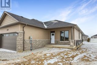 Bungalow for Sale, 32 Duskridge Road, Chatham, ON