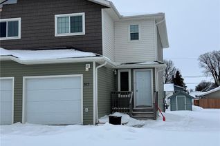 Freehold Townhouse for Sale, 517 Stovel Avenue W, Melfort, SK