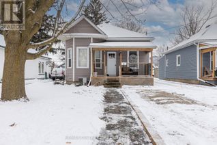 Detached House for Sale, 45 Arthur Avenue, St. Thomas, ON