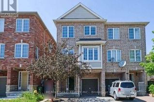 House for Rent, 14 Pedigree Mews, Toronto (West Humber-Clairville), ON