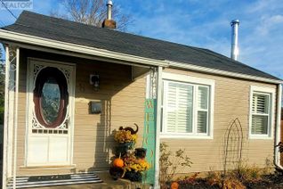 Bungalow for Sale, 8 Arthur Street, Port Hope, ON