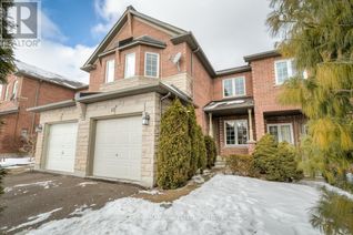 Freehold Townhouse for Sale, 12 Cedarcrest Crescent, Richmond Hill (Westbrook), ON