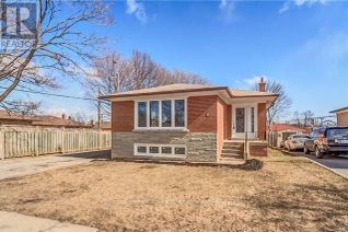 Bungalow for Rent, 3 Roseglor Crescent #Main, Toronto (Bendale), ON