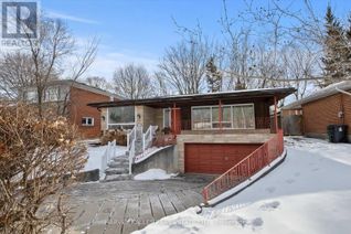 Backsplit for Sale, 121 Hove Street, Toronto (Bathurst Manor), ON