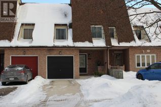 Freehold Townhouse for Rent, 2024 Aldersbrook Road, London, ON