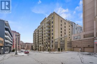 Condo Apartment for Sale, 12 Rean Drive #PH9, Toronto (Bayview Village), ON