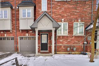 Freehold Townhouse for Sale, 15 Old Colony Road #11, Richmond Hill (Oak Ridges Lake Wilcox), ON