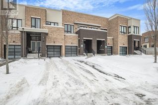 Townhouse for Sale, 34 Denarius Crescent, Richmond Hill (Oak Ridges Lake Wilcox), ON