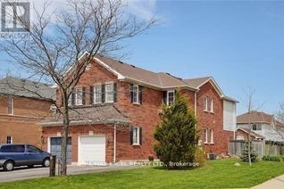 Semi-Detached House for Rent, 95 Bunchberry Way #Bdrm 2, Brampton (Sandringham-Wellington), ON