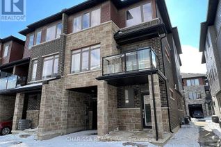 Townhouse for Sale, 30 Times Square Boulevard #122, Hamilton (Stoney Creek), ON