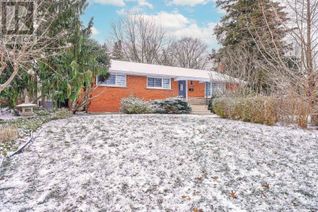 Bungalow for Sale, 428 Henderson Road, Burlington (Shoreacres), ON